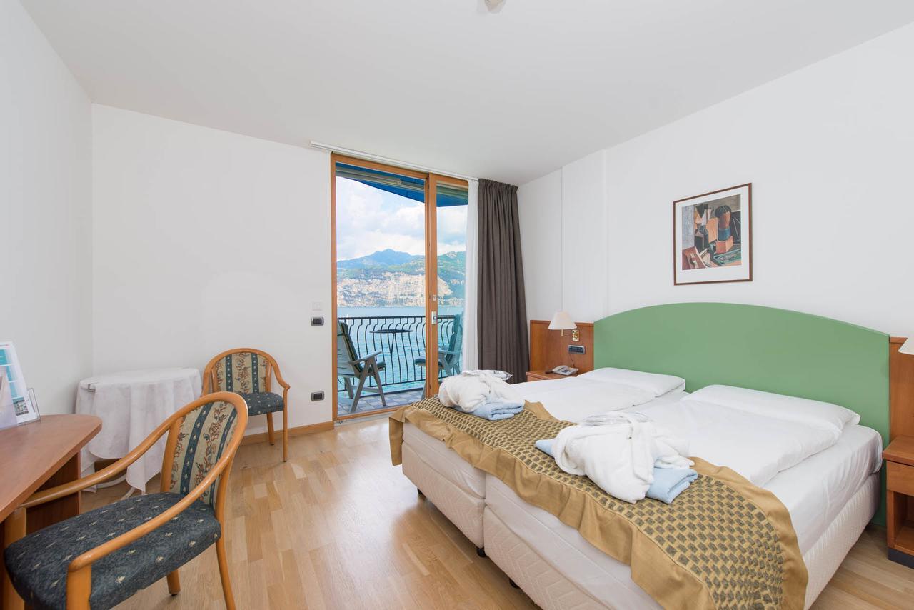 Hotel Venezia Malcesine Dış mekan fotoğraf
