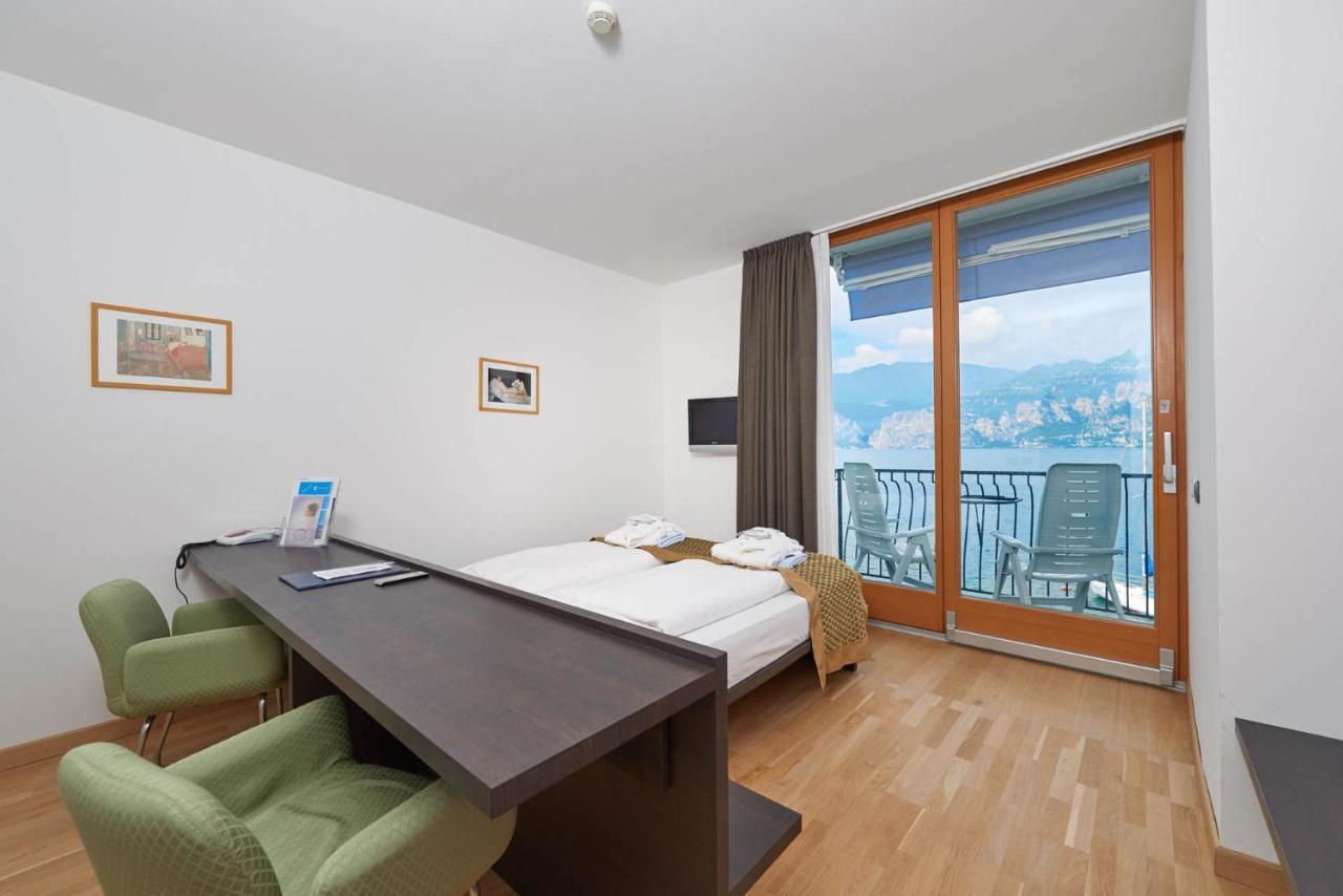 Hotel Venezia Malcesine Dış mekan fotoğraf